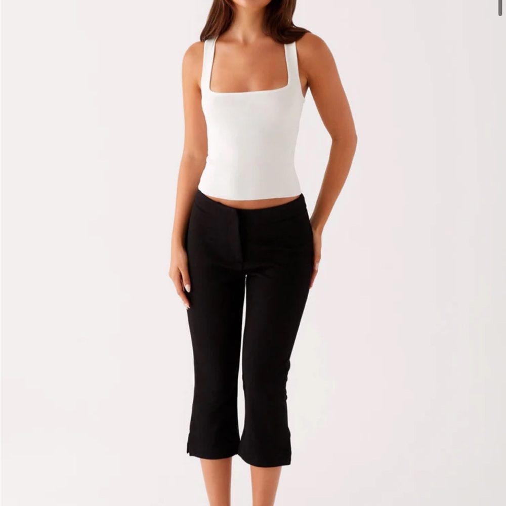 Peppermayo Black Rue Capri